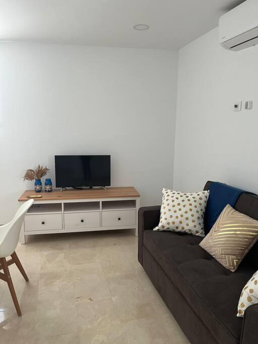 Ideal Estudio Para Parejas โกนิล เด ลาฟรอนเตรา ภายนอก รูปภาพ